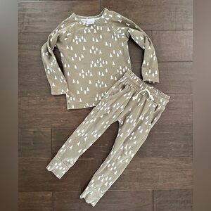 Mebie Baby tree set 2T VGUC